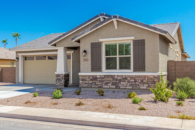 view of front facade featuring a garage