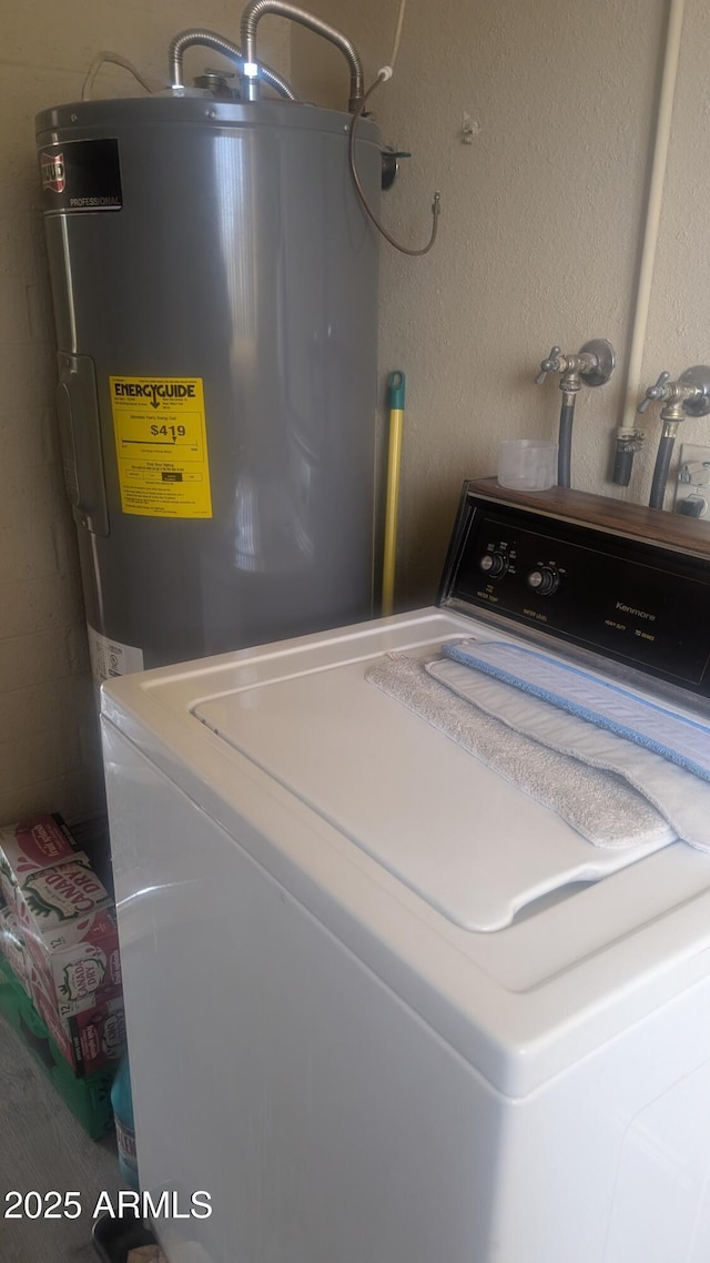 962 S Main Dr, Apache Junction, AZ 85120 - washroom with washer / clothes dryer and electric water heater