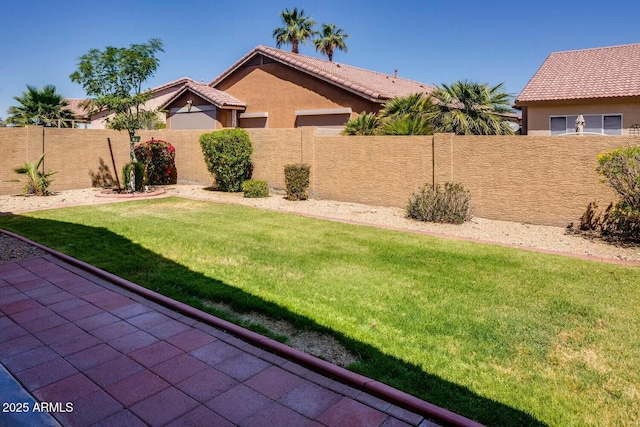 11664 W Eagle Ct, Surprise, AZ 85378 - view of yard featuring a fenced backyard