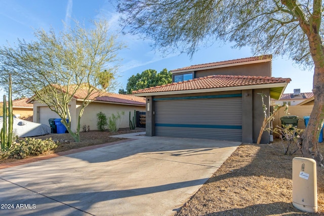 view of front of house featuring a garage