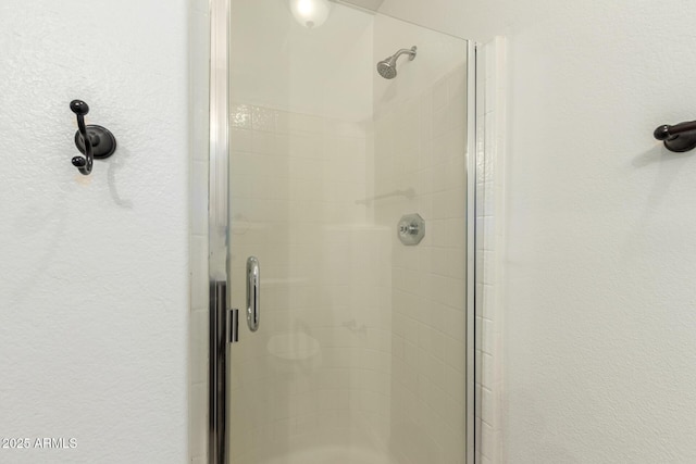8450 S Stephanie Ln, Tempe, AZ 85284 - bathroom featuring a shower stall