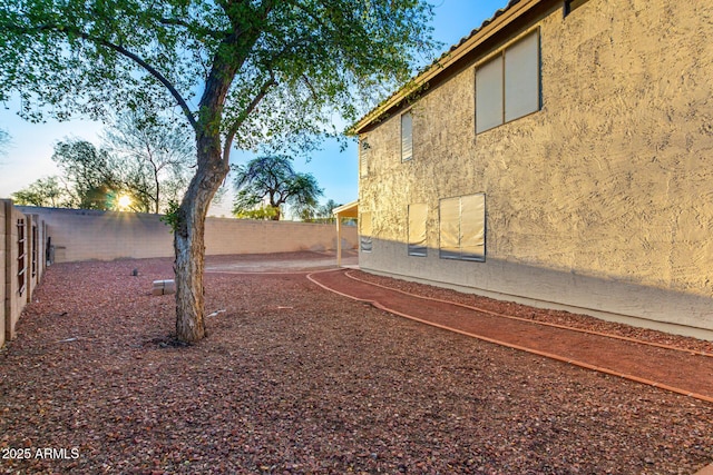 8450 S Stephanie Ln, Tempe, AZ 85284 - view of fenced backyard