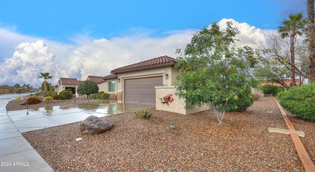 view of front of house with a garage