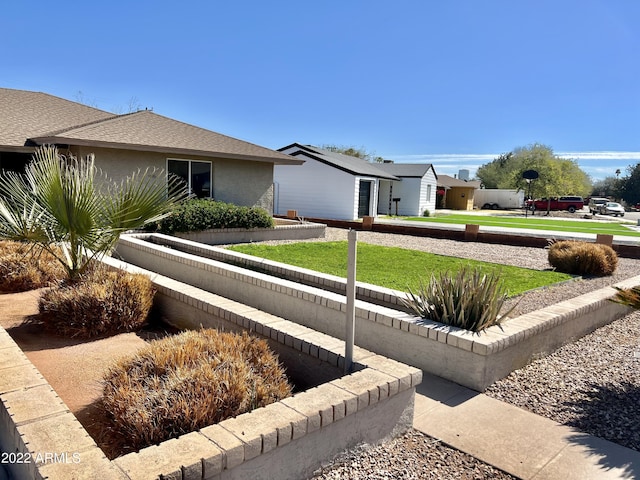 4213 N Westview Dr, Phoenix, AZ 85015 - view of front of property with a front lawn and stucco siding