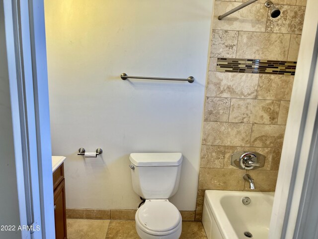 4213 N Westview Dr, Phoenix, AZ 85015 - full bathroom featuring vanity, toilet, shower / bath combination, tile patterned flooring, and baseboards