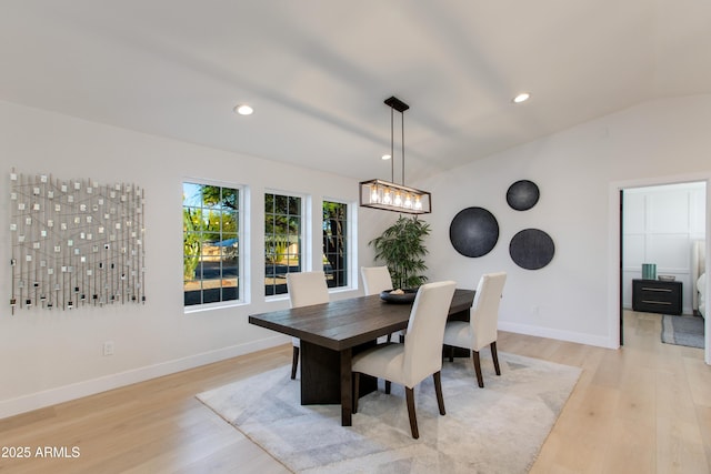 14012 N 57th Pl, Scottsdale, AZ 85254 - dining space featuring light wood-style floors, lofted ceiling, and recessed lighting