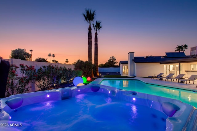 14012 N 57th Pl, Scottsdale, AZ 85254 - view of swimming pool with a hot tub and a patio