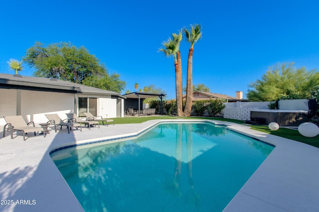14012 N 57th Pl, Scottsdale, AZ 85254 - view of pool featuring a patio and a fenced backyard