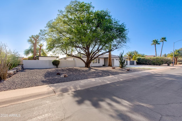 14012 N 57th Pl, Scottsdale, AZ 85254 - view of mid-century modern home