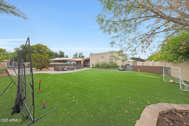 1444 E Myrna Ln, Tempe, AZ 85284 - view of yard with fence