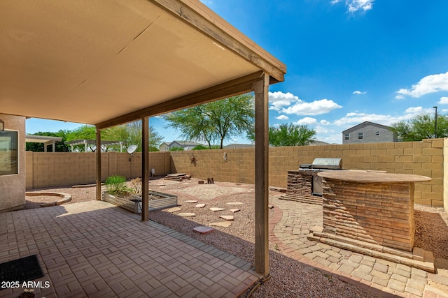 5320 E Silverbell Rd, San Tan Valley, AZ 85143 - fenced backyard featuring a patio area