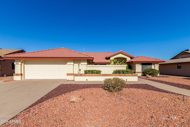 view of front of house featuring a garage