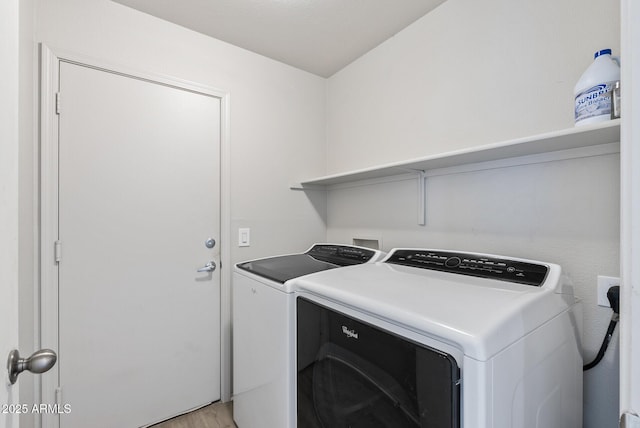 13438 N 130th Ln, El Mirage, AZ 85335 - laundry area featuring independent washer and dryer and light wood-type flooring