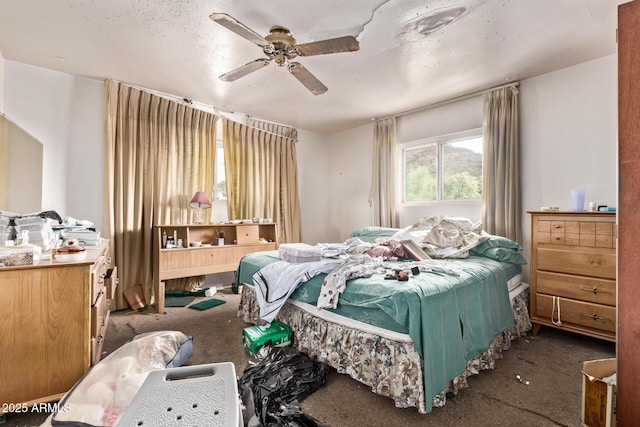 9408 N 15th St, Phoenix, AZ 85020 - carpeted bedroom featuring a ceiling fan