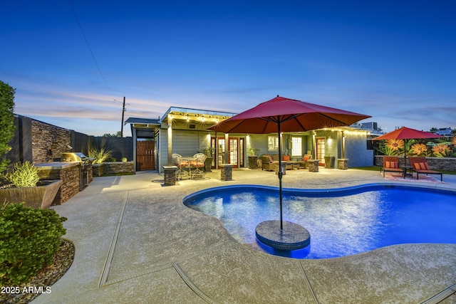 4610 N 14th Ave, Phoenix, AZ 85013 - view of pool with a patio