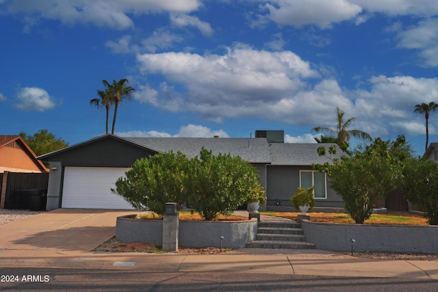 view of front facade featuring a garage