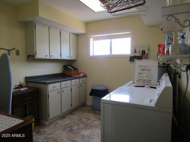 2007 N Murchison Cir, Payson, AZ 85541 - laundry area with washing machine and dryer and cabinet space
