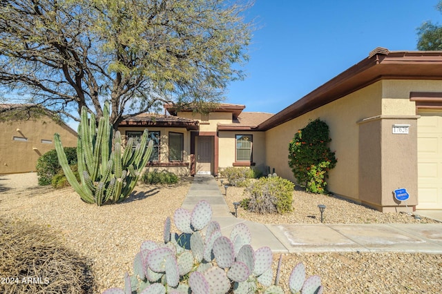 view of front of home featuring a garage