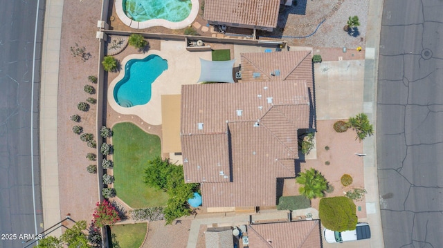 981 N Quail Ln, Gilbert, AZ 85233 - drone / aerial view of a pool