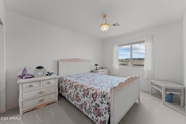 bedroom with carpet flooring