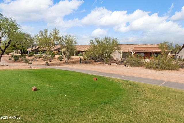 5552 S Feather Bush Ct, Gold Canyon, AZ 85118 - view of yard with a pergola
