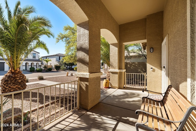 view of patio / terrace with covered porch