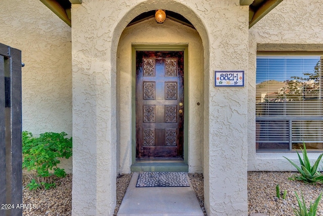 view of entrance to property