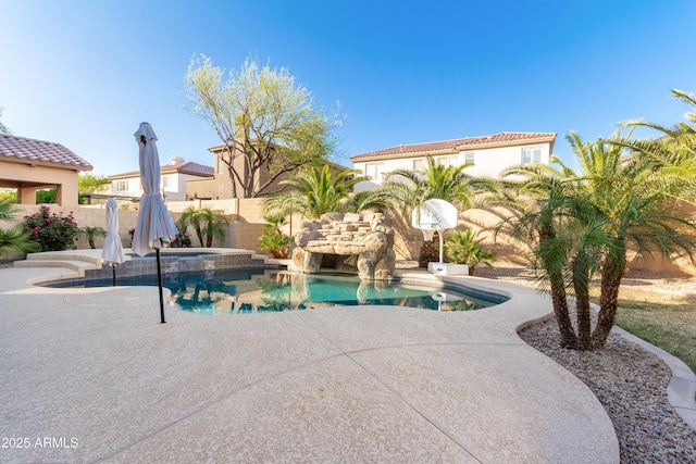 2018 W Whisper Rock Trl, Phoenix, AZ 85085 - view of swimming pool featuring a fenced in pool, a fenced backyard, a patio, and an in ground hot tub