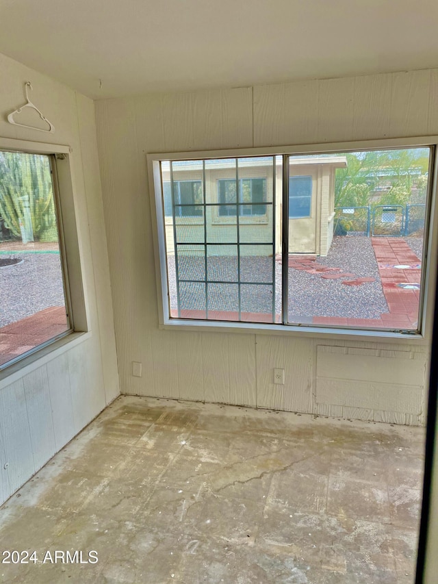 5522 E Colby St, Mesa, AZ 85205 - spare room featuring plenty of natural light