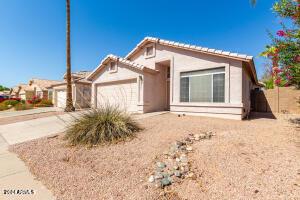 single story home with a garage