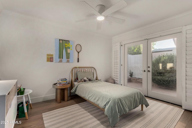 106 E Echo Ln, Phoenix, AZ 85020 - bedroom featuring french doors, crown molding, and access to exterior