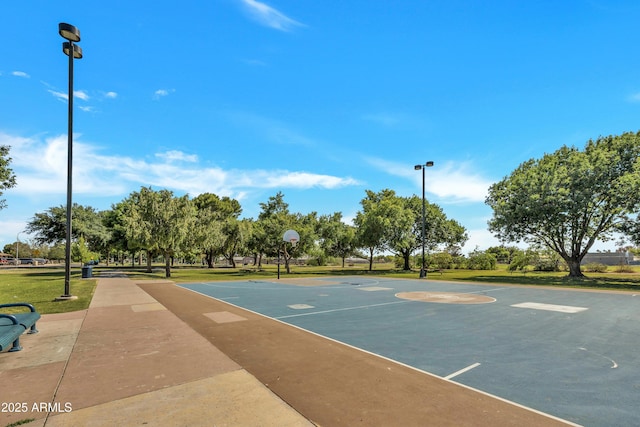 4720 W Northview Ave, Glendale, AZ 85301 - view of sport court with community basketball court and a yard