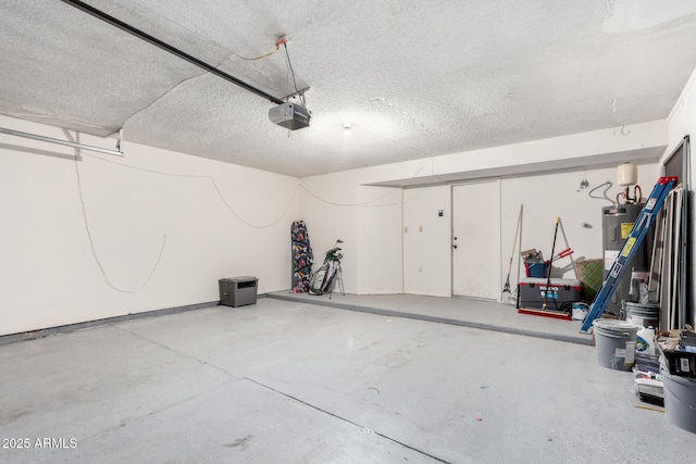 3829 W Camino Del Rio, Glendale, AZ 85310 - garage featuring a garage door opener