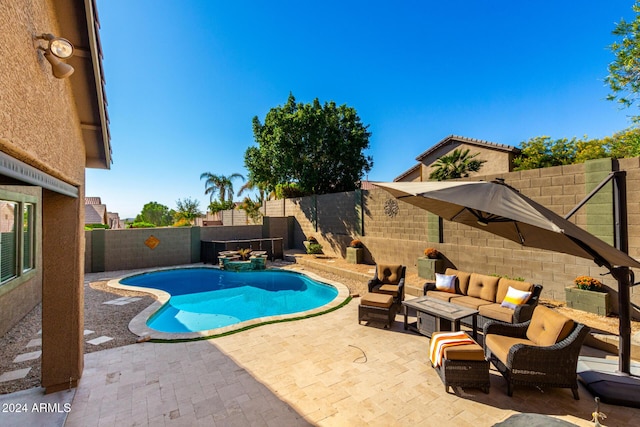 view of swimming pool featuring a patio area and an outdoor hangout area