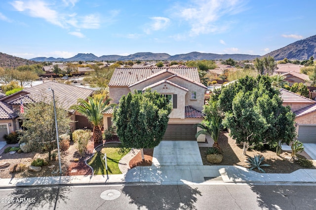 bird's eye view with a mountain view