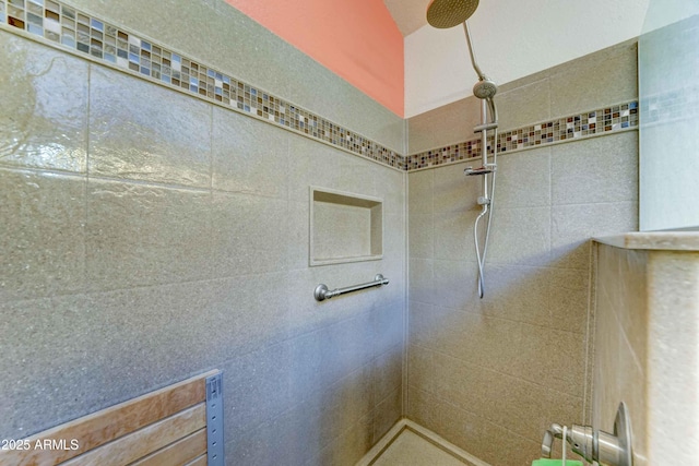 1704 S Barkley Rd, Apache Junction, AZ 85119 - full bathroom with a tile shower