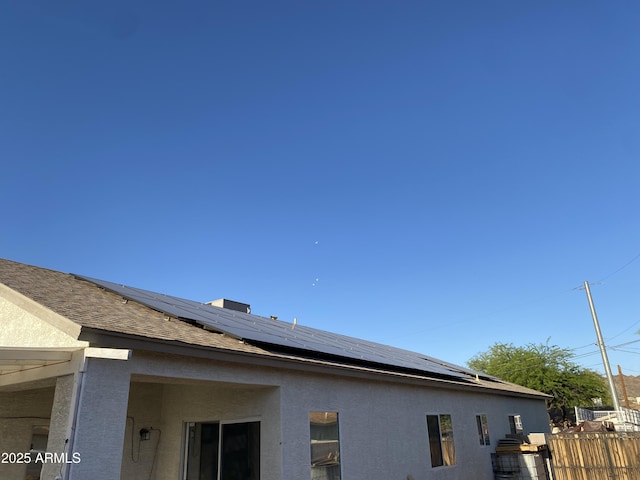 10006 N 7th Pl, Phoenix, AZ 85020 - exterior view of a shingled roof and stucco siding