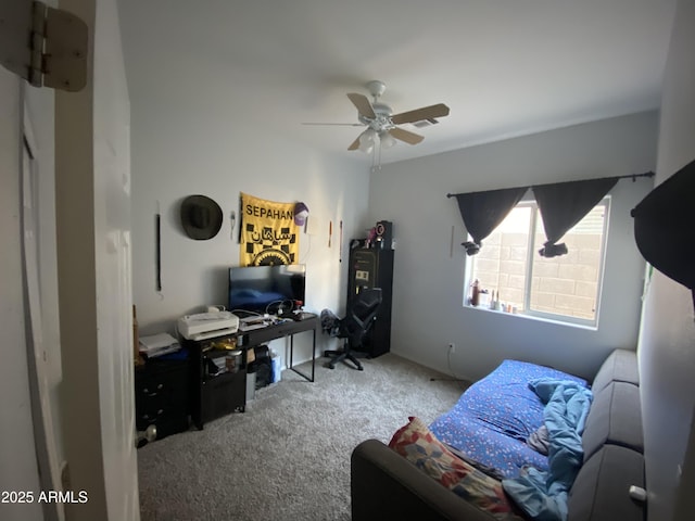 10006 N 7th Pl, Phoenix, AZ 85020 - carpeted bedroom featuring an office area and ceiling fan