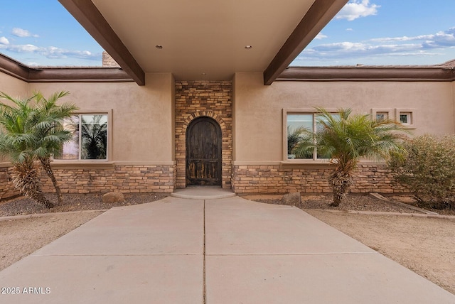 view of entrance to property