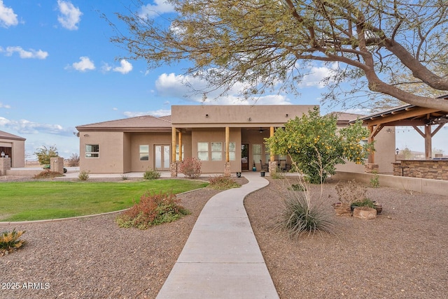 view of front of house with a front lawn