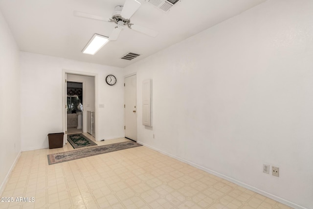 462 N Bedford Ct, Chandler, AZ 85225 - spare room featuring ceiling fan, tile patterned floors, and baseboards