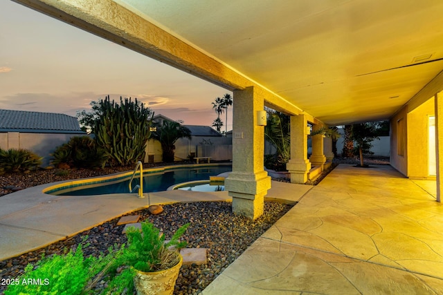 462 N Bedford Ct, Chandler, AZ 85225 - view of patio