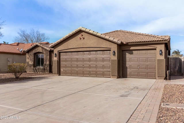 view of front facade featuring a garage