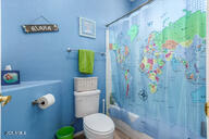 818 E Hiddenview Dr, Phoenix, AZ 85048 - full bath with shower / bath combination with curtain and toilet