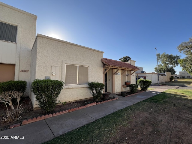 8063 N 31st Ln, Phoenix, AZ 85051 - view of front of home with stucco siding
