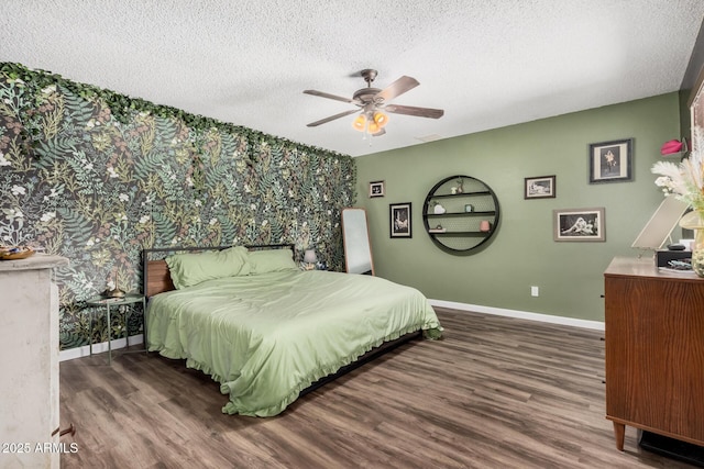 20053 N 15th Dr, Phoenix, AZ 85027 - bedroom featuring baseboards, wallpapered walls, and a textured ceiling