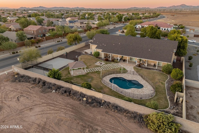 view of aerial view at dusk