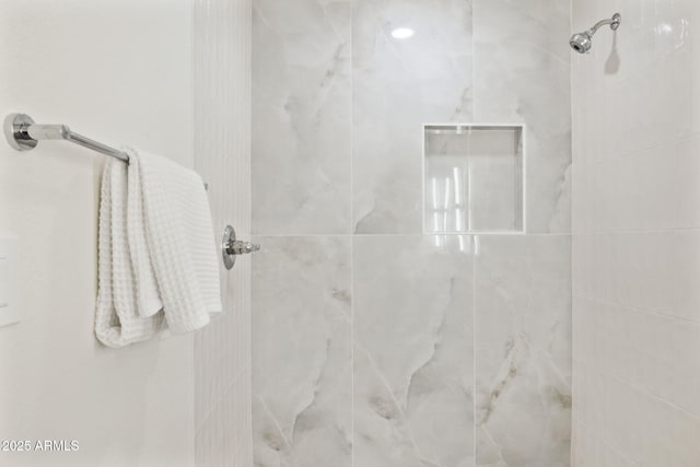 6761 E Juniper Ave, Scottsdale, AZ 85254 - full bath featuring a tile shower