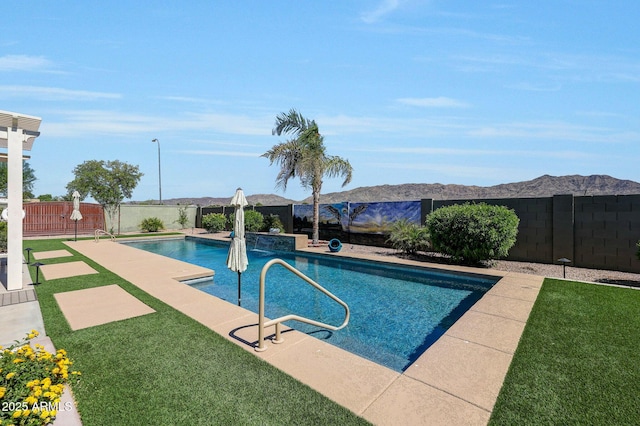 3125 W Desert Ln, Laveen, AZ 85339 - view of pool featuring a fenced backyard and a patio area