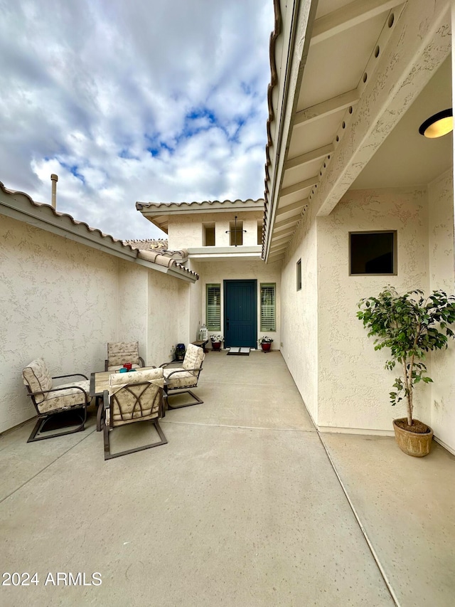 view of patio / terrace featuring an outdoor hangout area